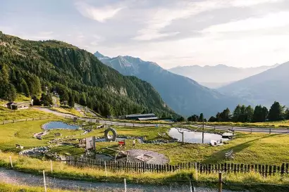 hochzeiger-bergbahnen-zirbenwasser--TVB-Pitztal-Severin-Wegener