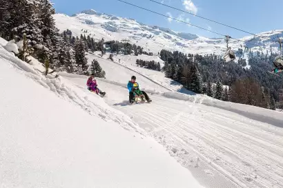 rodeln-am-hochzeiger-im-pitztal--Hochzeiger-Bergbanen-Robert-Pupeter